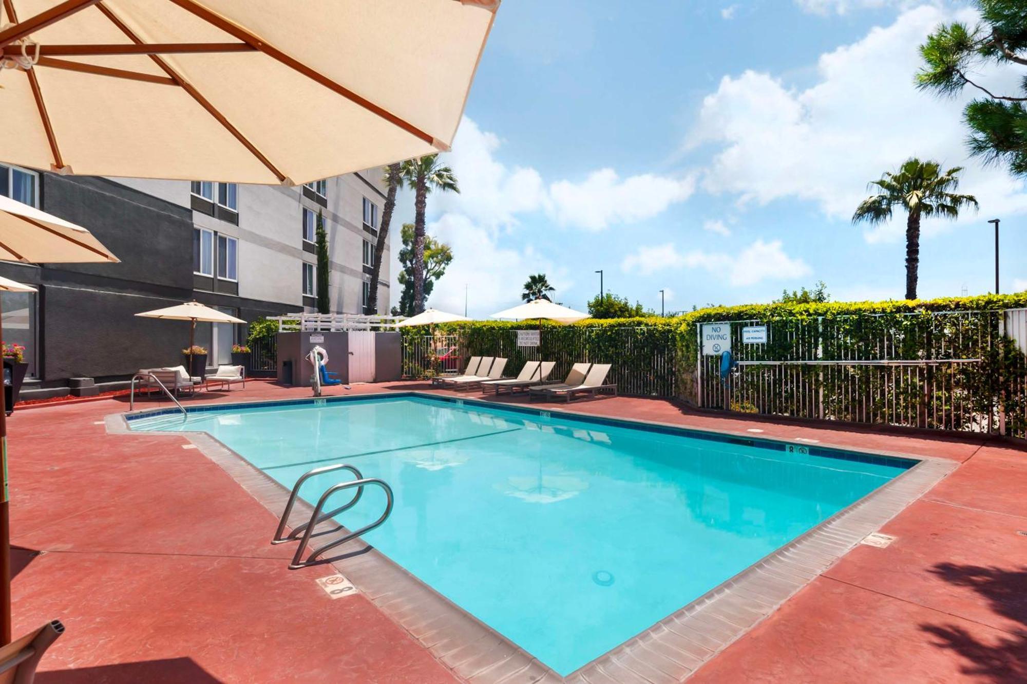 Best Western Plus Commerce Hotel Pico Rivera Luaran gambar